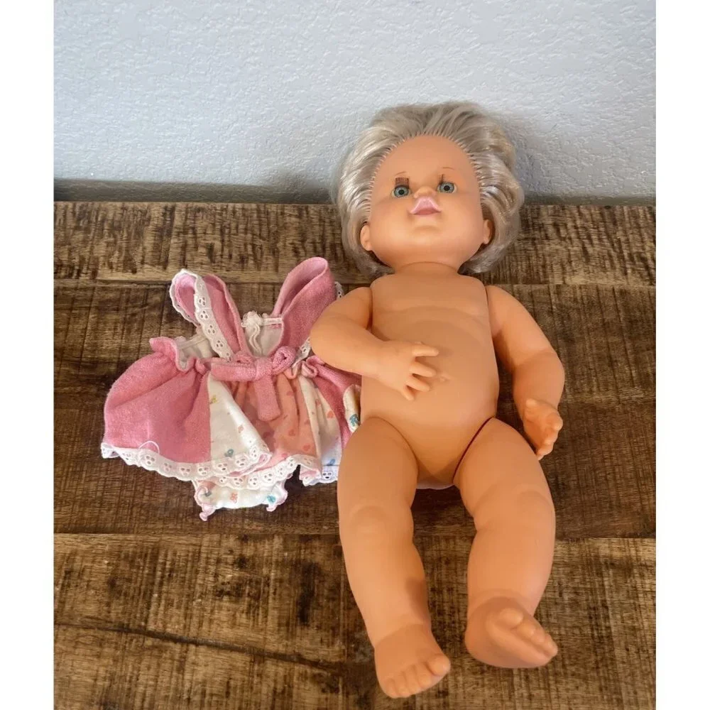 Vintage 1989 Ideal Rub-A-Dub Dolly 16